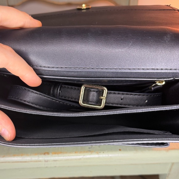 Nine West Black Structured Crossbody Bag Gold Hardware Top Handle Mini Purse - Picture 6 of 6